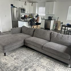Sectional Sofa 