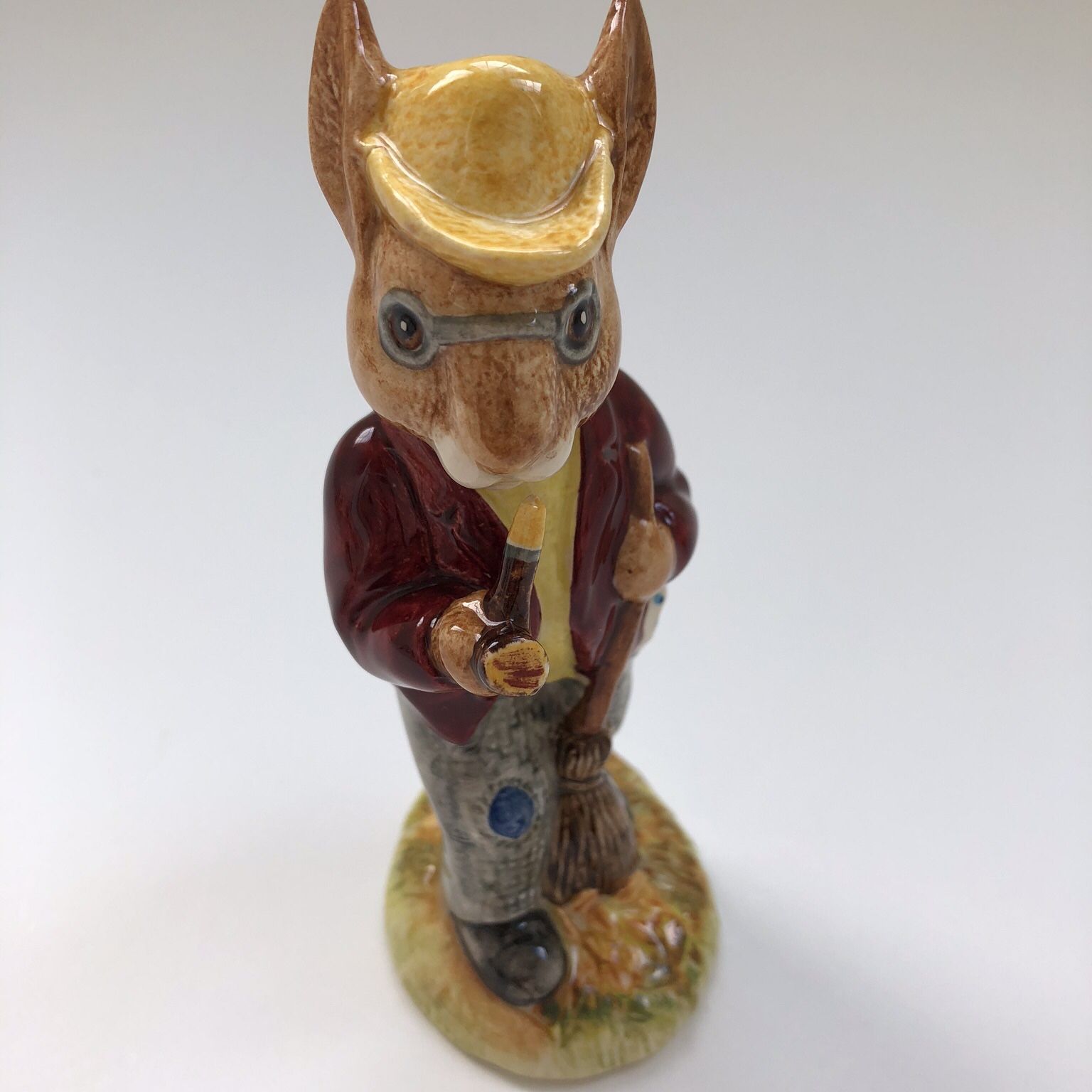 Royal Doulton Mr. Bunnykins “Autumn Days”