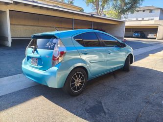 2012 Toyota Prius C