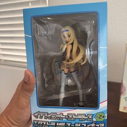 3 collectible toy figures