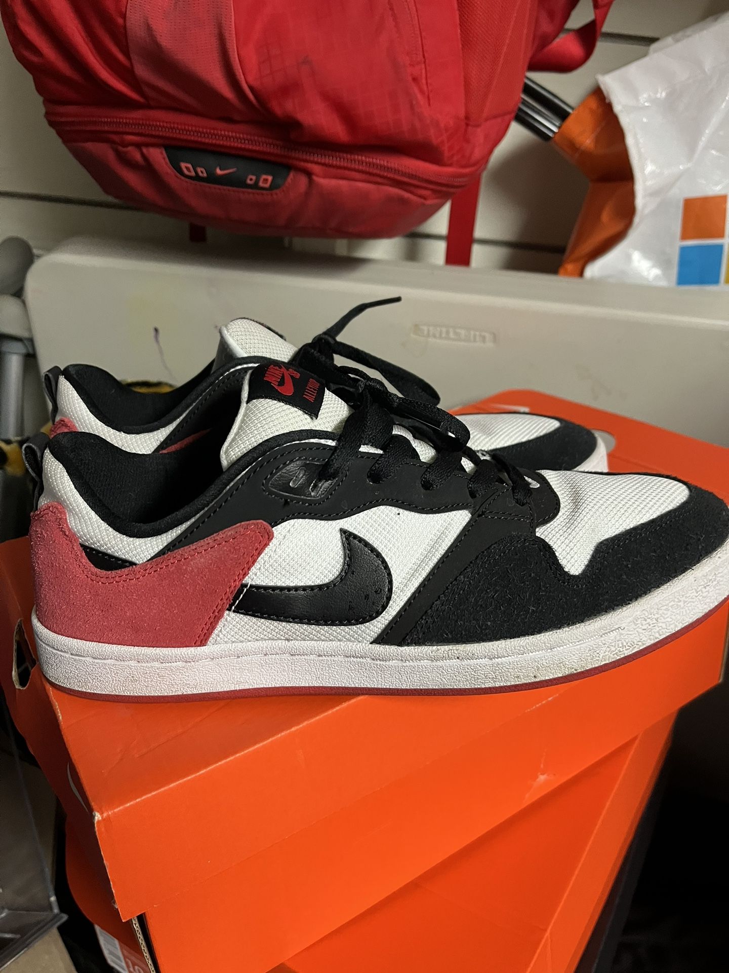 Nike SB Alleyoop (Size 10)