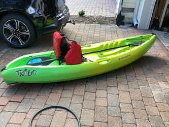 Perception Tribe 9.5 Kayak with Seat & Paddle – $250 OBO