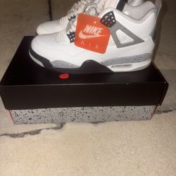 Air Jordan 4 Cement Grey Size 9 – Like-New/Lightly Worn with Box