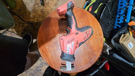 Milwaukee M18 Hacksaw Tool Only