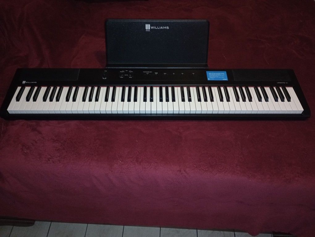 Williams Legato III Piano