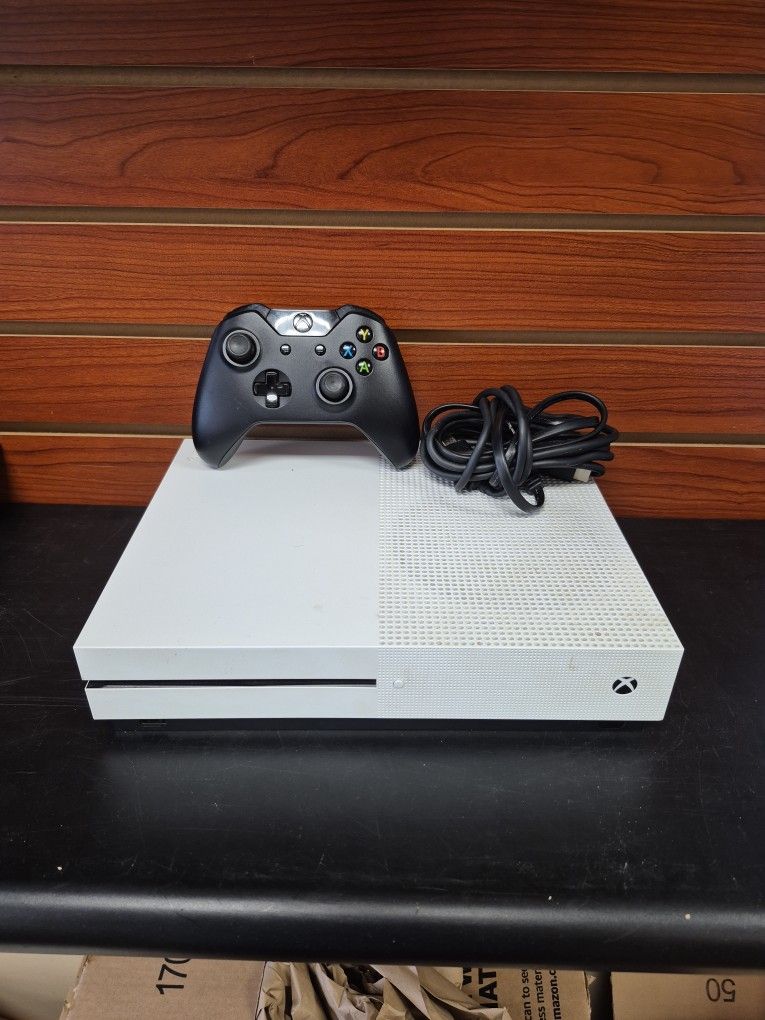 Microsoft Xbox One S 1tb HDD Console With Controller