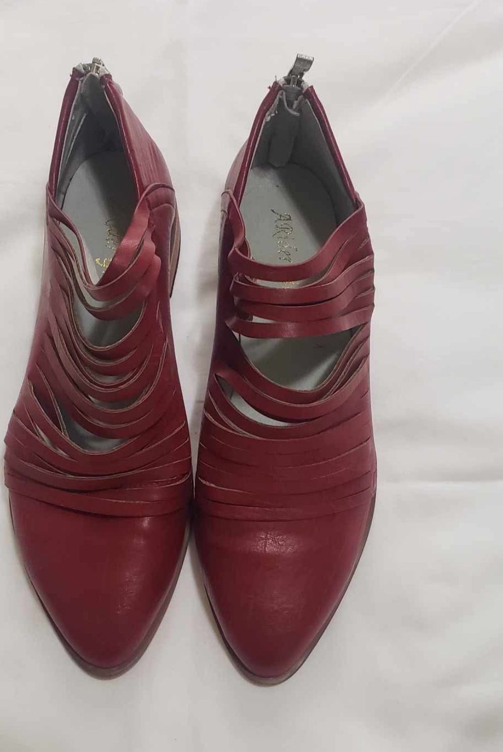 Ladies Shoes