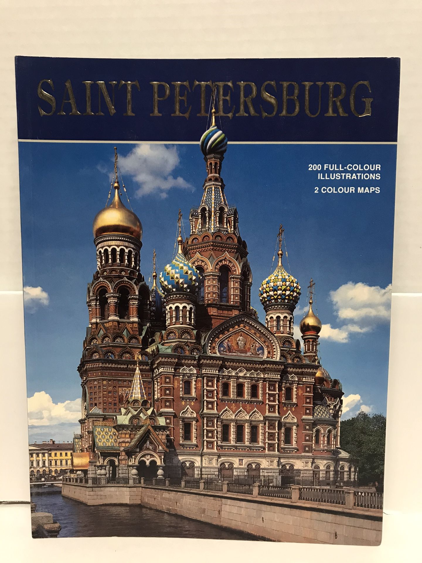 Saint Petersburg Book With 200 Pictures No Map