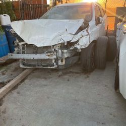 2017 Toyota Corolla IM part Out