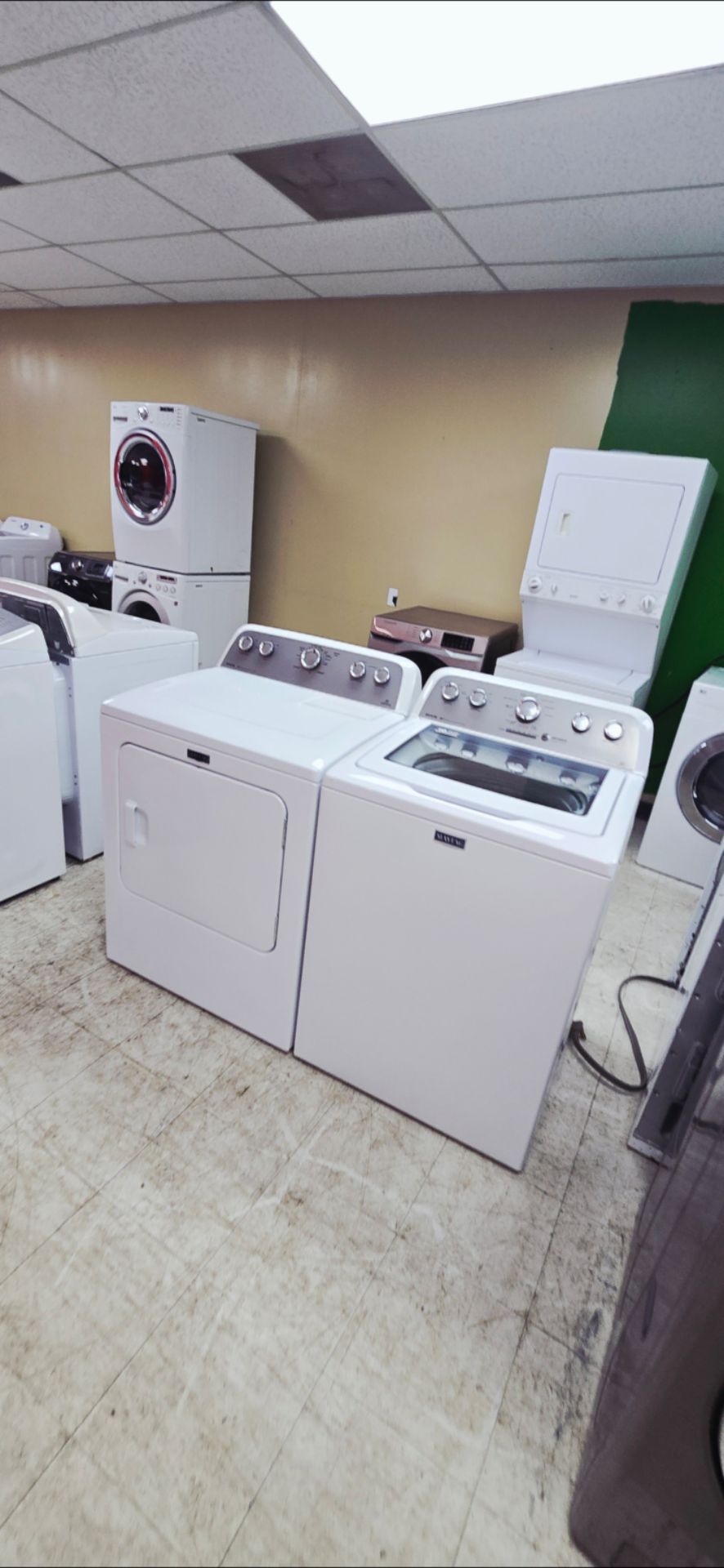Washer and dryer maytag electric