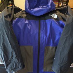 The North Face Freedom Triclimate 3-In-1 Jacket in Kids’ Youth XL.