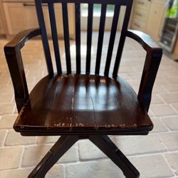 ACADEMY DESK CORP DESK CHAIR