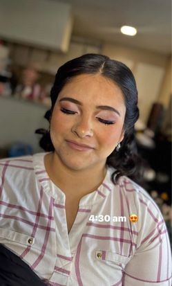 Maquillaje y peinad0