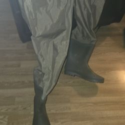 Itasca Water Proof Boots/ Pants Size 11