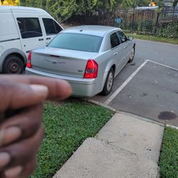 2010 Chrysler 300