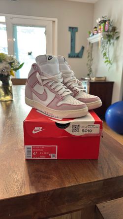 Nike Dunk Hi 1985 White Barely Rose