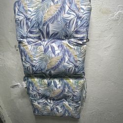 Outdoor Plush Chair Cushion