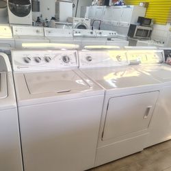 Speed Queen Comercial Heavy Duty Washer Eléctric 220v  In Excellent Working Condition 