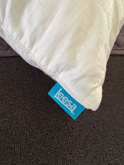 Leesa pillows
