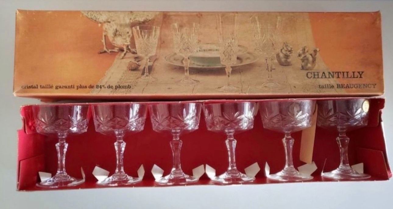 Chantilly Taille Beaugency Glassware Set