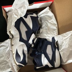 Nikes Size 9 Men’s