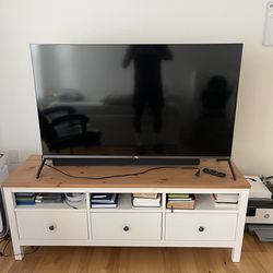 55” TCL 6-Series (R625) 4K QLED Smart TV – Excellent Condition