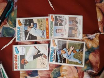 Topps Chewing Gum Baseball Cards 1977