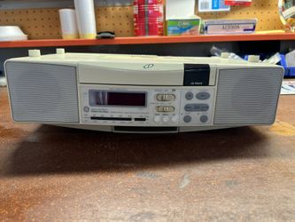 GE 74290 Spacemaker Radio/CD Player (Discontinued by Manufacturer)