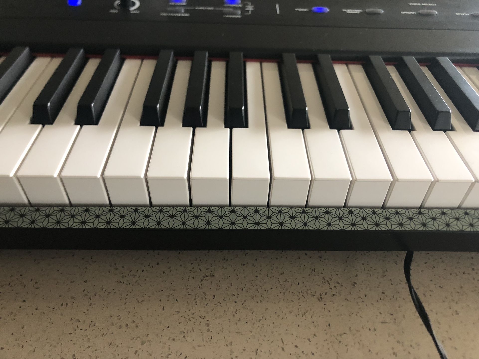 Piano Keyboard 