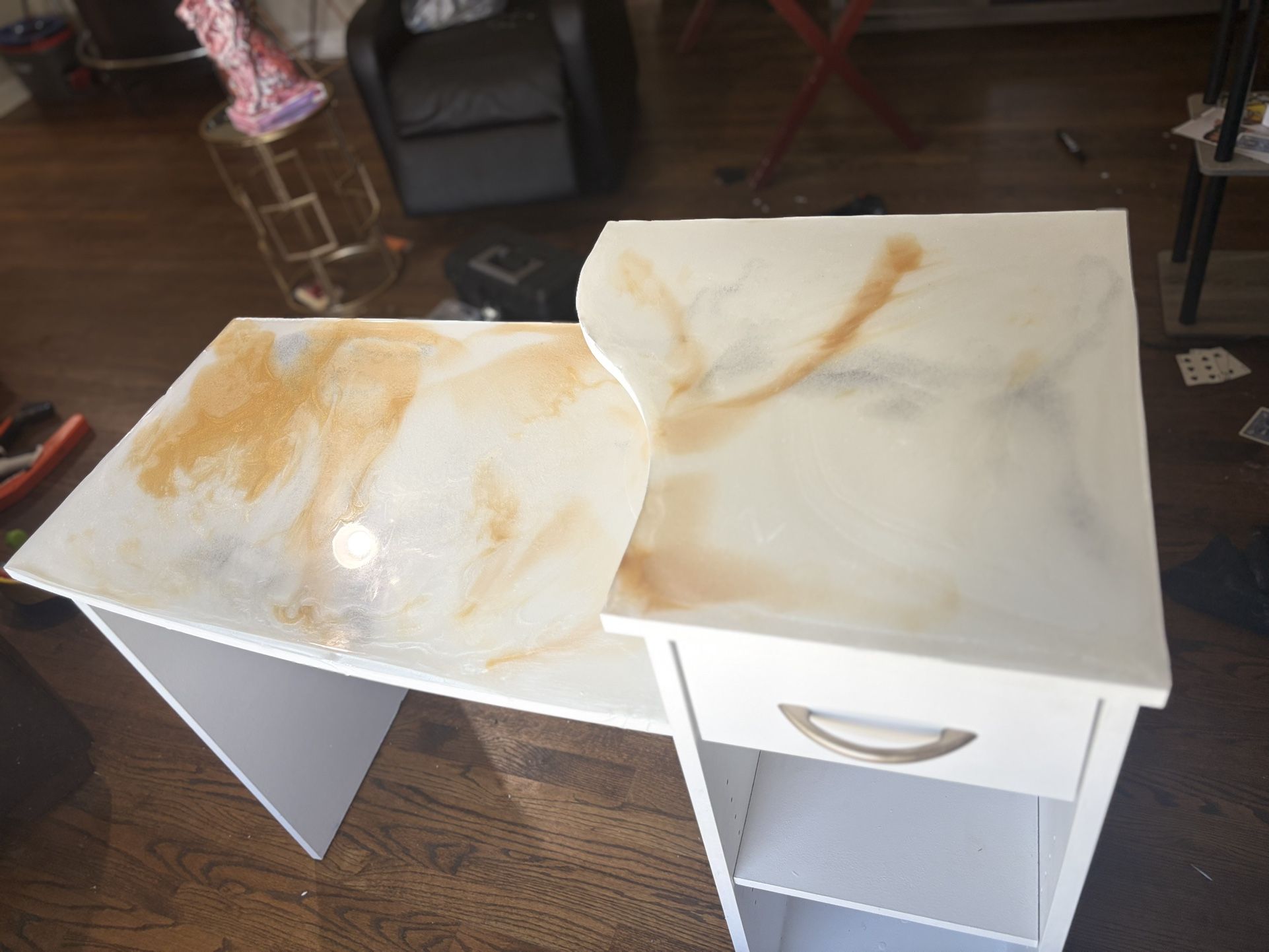 White/Gold Marble Top Desk 