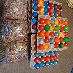 Confetti and confetti eggs