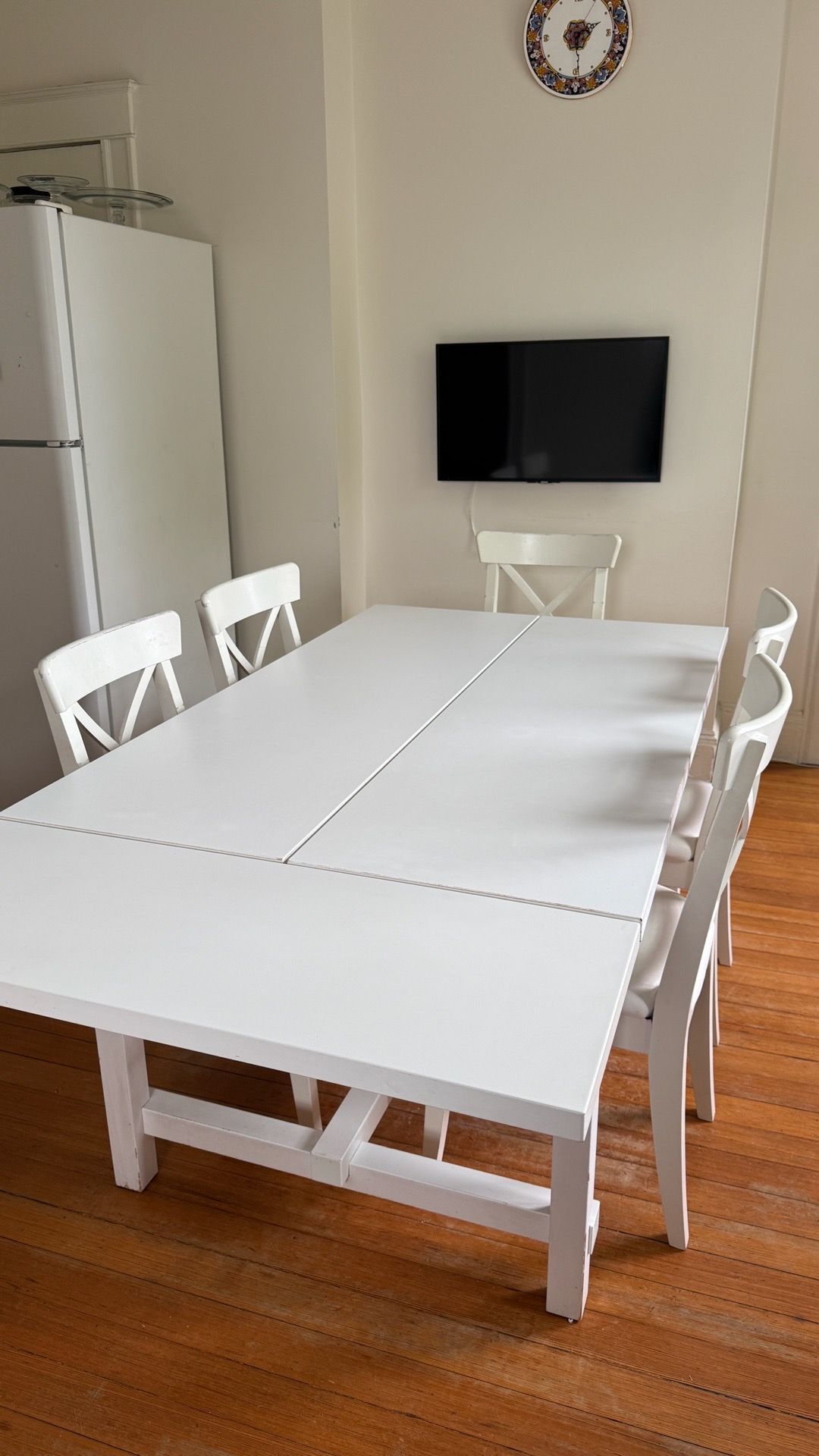 Moving sale!! IKEA Extendable Dining Table + 5 Chairs