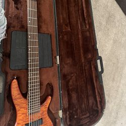 Carlo robelli Base Guitar