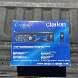 Clarion Radio