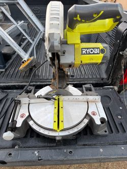 Ryobi TS1346 miter saw