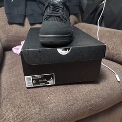 Jordan 4 Retro Black Cat 
