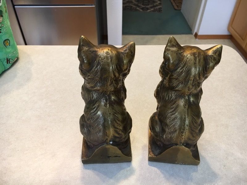 Solid brass kitten book ends