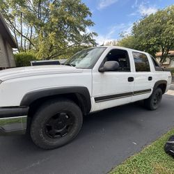 2004 Chevrolet Avalanche
