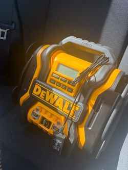 Dewalt Portable Power Station