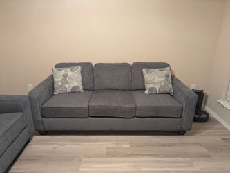 Blue couch set- Great condition