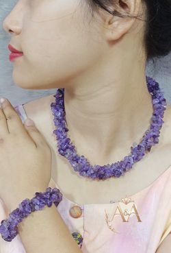 Natural raw shape stone set