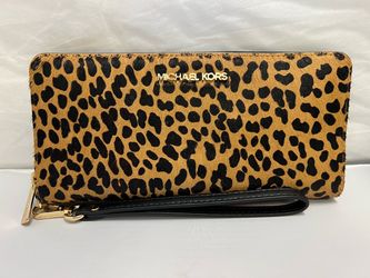 Michael Kors Jet Set Travel Wristlet