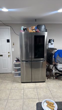 LG refrigerator
