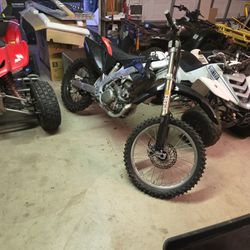 CRF 450cc Black And Red 2007