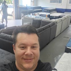 🙀 Mattresses & Sectionals 🙀