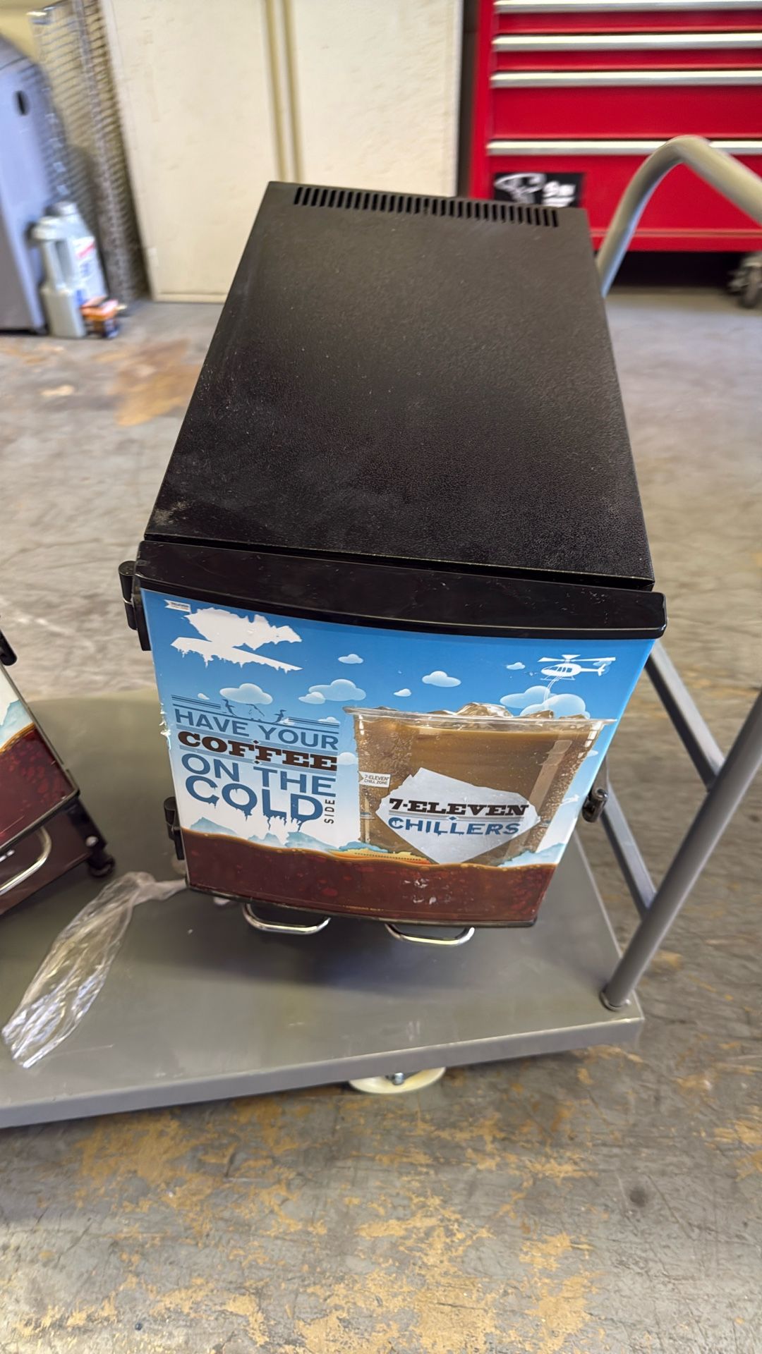 Ice Coffee Dispensing Machine New