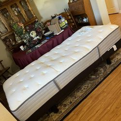 Twin Extra Long with Adjustable Base 