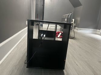 Black Modern TV Stand / Entertainment Center – Excellent Condition