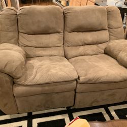Reclining Sofa