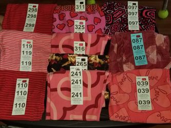 Brand new Valentine Leggings One Size Lularoe